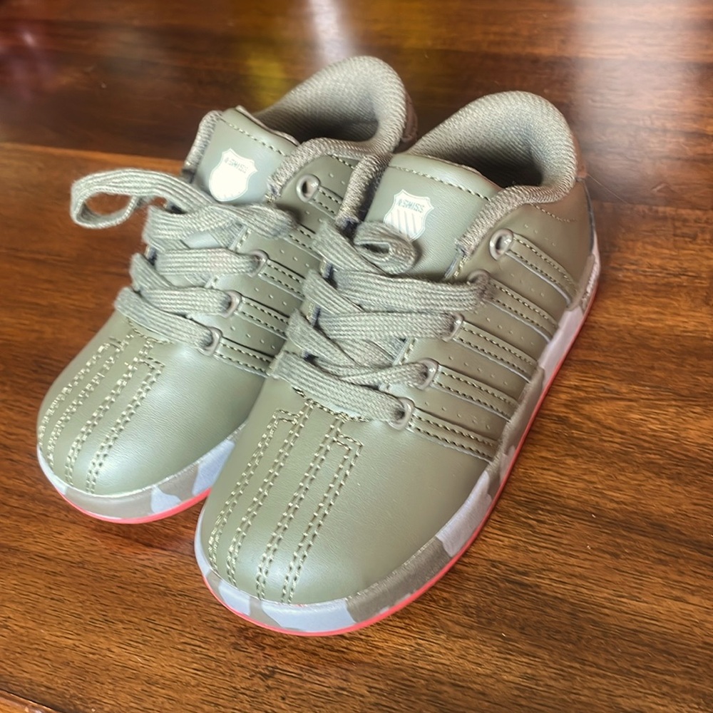 K-Swiss size 10 toddler shoes
